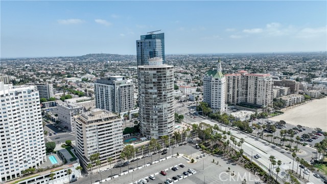 Detail Gallery Image 38 of 39 For 525 E Seaside Way #402,  Long Beach,  CA 90802 - 1 Beds | 1 Baths