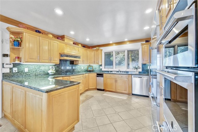 6309 Via Colinita, Rancho Palos Verdes CA: https://media.crmls.org/medias/47eb91be-81a8-4308-8ec5-649befd513de.jpg