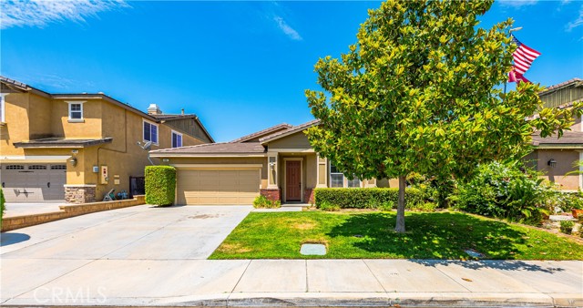 Detail Gallery Image 3 of 32 For 34067 Pamplona Ave, Murrieta,  CA 92563 - 4 Beds | 3/1 Baths