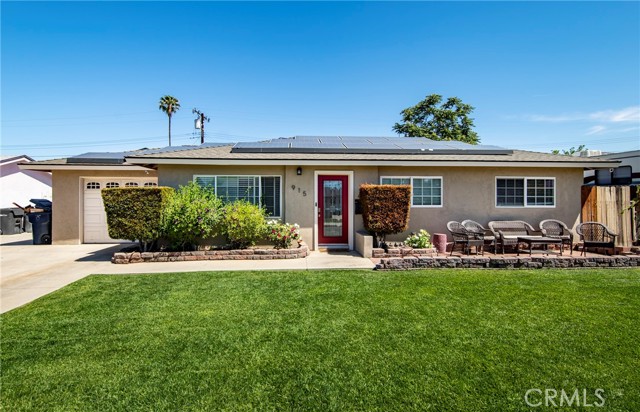 Detail Gallery Image 1 of 1 For 915 E Sharon Rd, Redlands,  CA 92374 - 4 Beds | 1/1 Baths