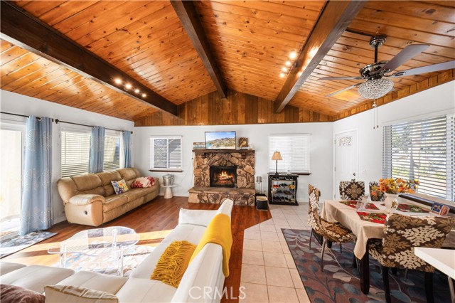 Detail Gallery Image 6 of 28 For 746 Arth Dr, Crestline,  CA 92325 - 3 Beds | 2 Baths