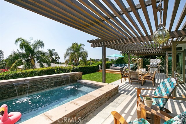 228 Ledroit Street, Laguna Beach CA: https://media.crmls.org/medias/47ed60cd-fcab-4a09-aea1-34038d5aca55.jpg