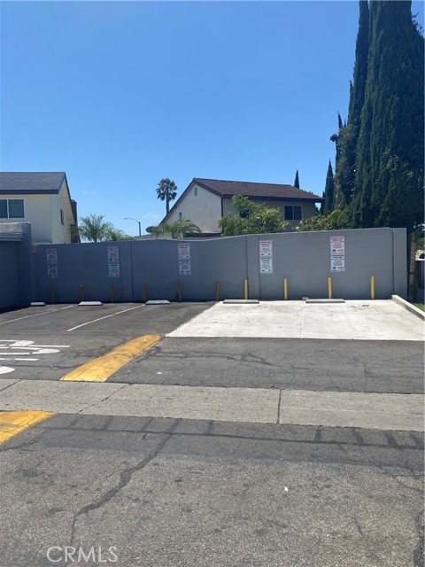 1250 S Brookhurst Street, Anaheim CA: https://media.crmls.org/medias/47ed8eec-05c7-4794-806c-d756bb7b0932.jpg