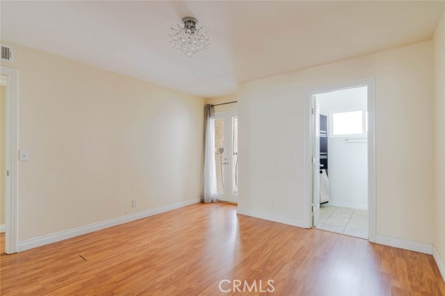 Detail Gallery Image 10 of 45 For 909 E Garfield #3,  Glendale,  CA 91205 - 2 Beds | 2 Baths