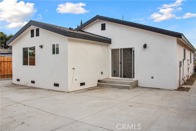 6513 San Miguel Street, Paramount CA: https://media.crmls.org/medias/47edfdd2-eed7-4c4f-a15d-8dd1038ed18a.jpg