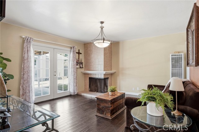 Detail Gallery Image 16 of 61 For 10281 Bouvais, Anaheim,  CA 92804 - 5 Beds | 2 Baths