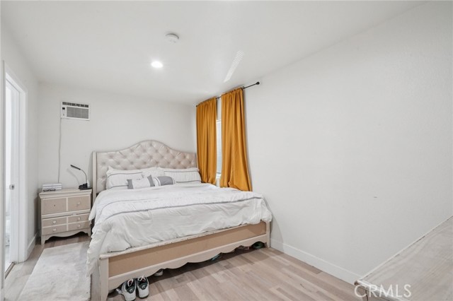 139 N Palm Avenue, Rialto CA: https://media.crmls.org/medias/47ee5cfc-bc8c-4be5-8ea6-63839c26af4f.jpg
