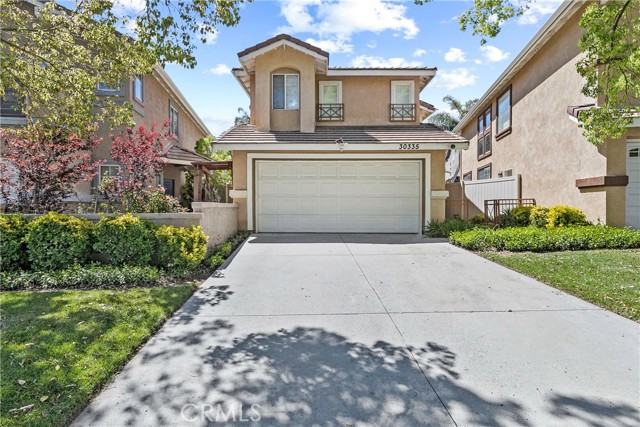 Detail Gallery Image 1 of 31 For 30335 Marigold Cir, Castaic,  CA 91384 - 3 Beds | 2/1 Baths