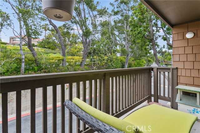 Detail Gallery Image 22 of 27 For 2 Canyon Island Dr #22,  Newport Beach,  CA 92660 - 2 Beds | 2 Baths