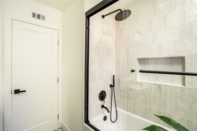 Detail Gallery Image 22 of 36 For 8342 Friesland Dr, Huntington Beach,  CA 92647 - 3 Beds | 2 Baths