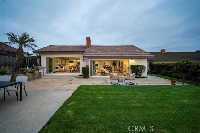625 Calle Miguel, San Clemente CA: https://media.crmls.org/medias/47f106ae-6ef8-4b26-8417-0e32b9a17214.jpg