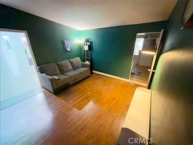 Detail Gallery Image 4 of 19 For 1998 Wright, Pomona,  CA 91766 - 3 Beds | 2 Baths