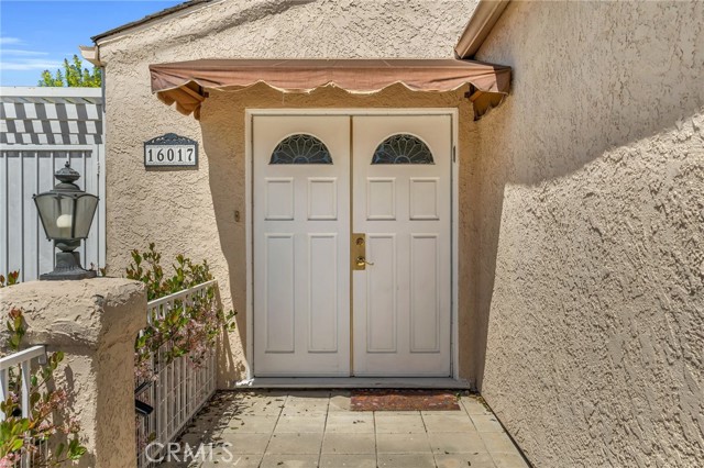 Detail Gallery Image 4 of 45 For 16017 Archwood St, Van Nuys,  CA 91406 - 3 Beds | 2 Baths