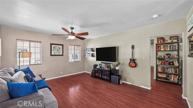 Detail Gallery Image 3 of 36 For 6048 Fidler Ave, Lakewood,  CA 90712 - 3 Beds | 2 Baths