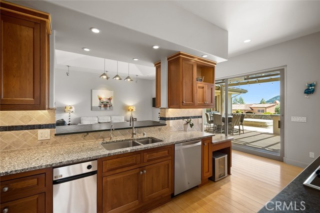940 Pasatiempo Drive, San Luis Obispo CA: https://media.crmls.org/medias/47f3c978-a862-4a50-b2ce-763bdfc078a1.jpg
