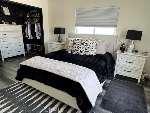 23301 Ridge Route Drive, Laguna Hills CA: https://media.crmls.org/medias/47f4a80f-5916-42e6-bfd1-437cfdc44236.jpg
