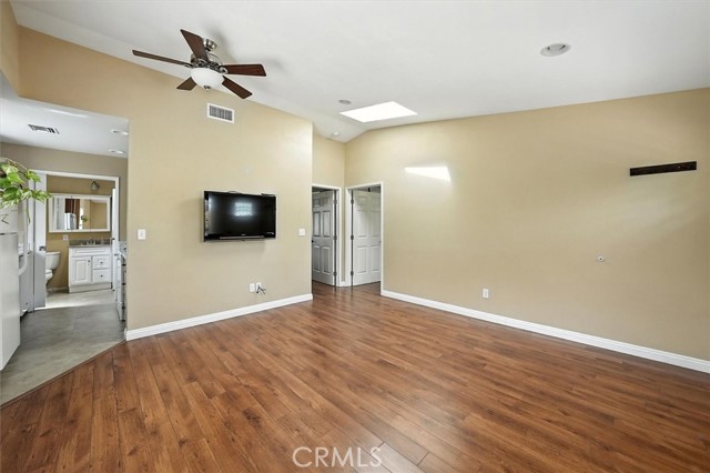 Detail Gallery Image 34 of 46 For 25612 Oakbar Ct, Newhall,  CA 91321 - 4 Beds | 3 Baths
