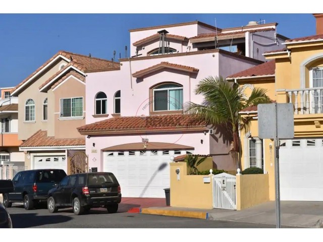 Detail Gallery Image 2 of 71 For 669 Calle Paseo De Las Acacias, –,  – 22847 - 5 Beds | 3/1 Baths