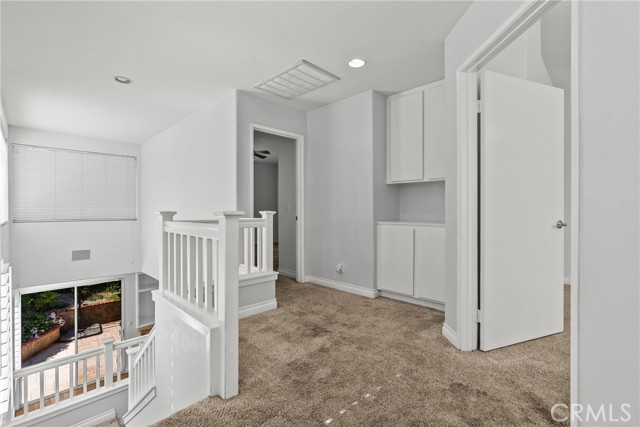 Detail Gallery Image 30 of 72 For 23147 Napa, Valencia,  CA 91354 - 2 Beds | 3 Baths