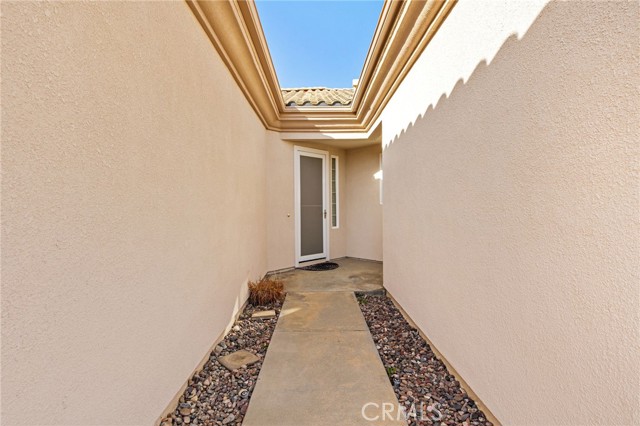 Detail Gallery Image 4 of 58 For 6297 Sawgrass, Banning,  CA 92220 - 2 Beds | 2/1 Baths