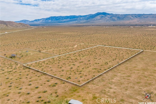 Detail Gallery Image 13 of 16 For 1 Las Piedras, Apple Valley,  CA 92308 - – Beds | – Baths