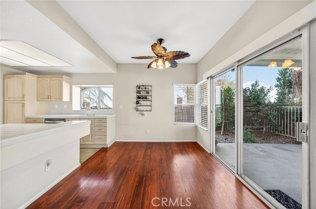 Detail Gallery Image 4 of 52 For 30752 Canterfield Dr, Temecula,  CA 92592 - 4 Beds | 2/1 Baths