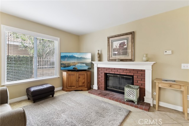 Detail Gallery Image 16 of 66 For 1124 N Holt Dr, Placentia,  CA 92870 - 4 Beds | 2/1 Baths