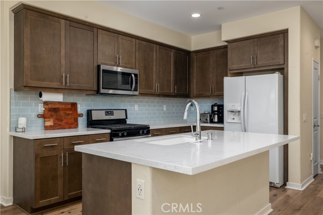 4271 Horvath Street, Corona CA: https://media.crmls.org/medias/47f990bb-5bf6-4211-87dc-16163851d1eb.jpg