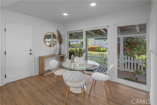 Detail Gallery Image 16 of 44 For 22645 Spring Lake Ln, Lake Forest,  CA 92630 - 4 Beds | 2/1 Baths