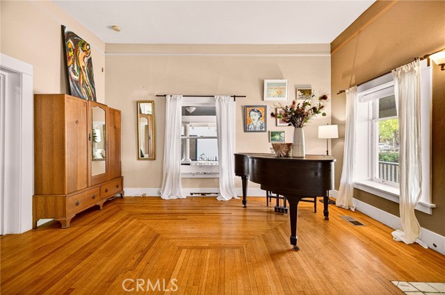 Detail Gallery Image 11 of 42 For 1050 Esplanade, Chico,  CA 95926 - – Beds | – Baths