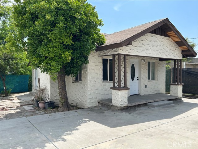1253 W Victoria Street, San Bernardino, California 92411, 2 Bedrooms Bedrooms, ,1 BathroomBathrooms,Residential Lease,For Rent,1253 W Victoria Street,CRCV24235078