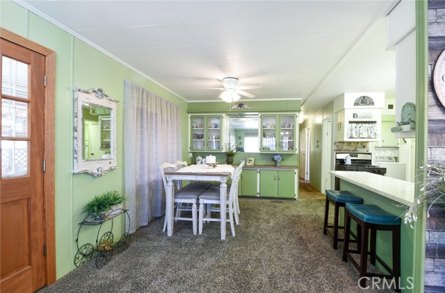 Detail Gallery Image 9 of 21 For 841 San Ynez Dr, Hemet,  CA 92543 - 2 Beds | 2 Baths