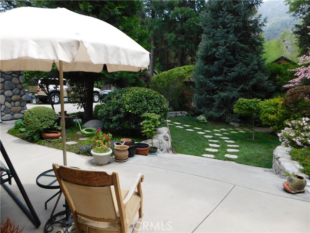 36976 SYCAMORE Drive, Mountain Home Village CA: https://media.crmls.org/medias/47fdcb90-6f73-410b-814b-62d0b4644a73.jpg