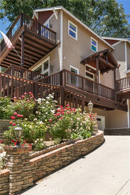 Detail Gallery Image 47 of 49 For 27554 North Bay Rd, Lake Arrowhead,  CA 92352 - 4 Beds | 2/2 Baths