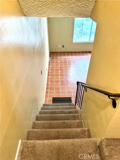 Detail Gallery Image 9 of 25 For 576 Spring Rd #71,  Moorpark,  CA 93021 - 3 Beds | 2/1 Baths