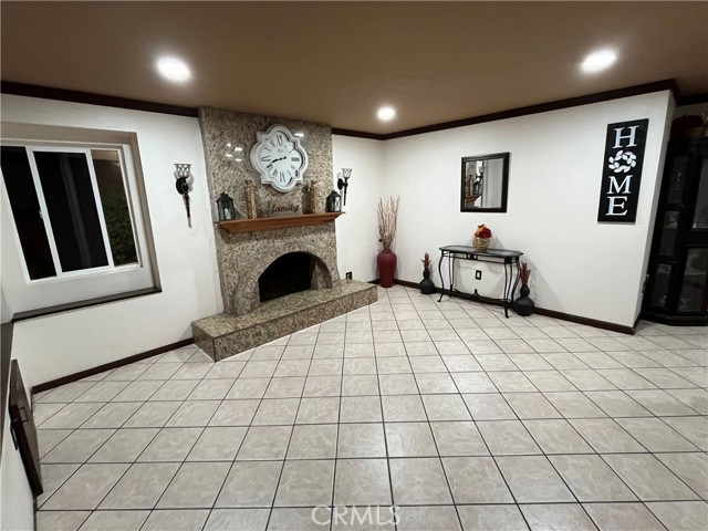 Detail Gallery Image 3 of 14 For 7650 El Vino Way, Buena Park,  CA 90620 - 6 Beds | 2 Baths