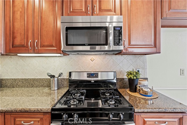 Detail Gallery Image 16 of 48 For 4332 Coldwater Canyon Ave #3,  Studio City,  CA 91604 - 2 Beds | 3 Baths