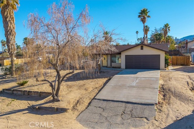 Detail Gallery Image 3 of 42 For 73787 Desert Dunes, Twentynine Palms,  CA 92277 - 3 Beds | 2 Baths