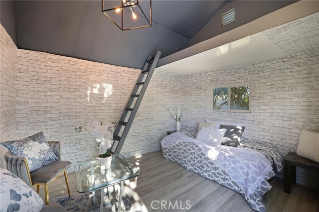 Detail Gallery Image 12 of 13 For 405 S Clara, Santa Ana,  CA 92703 - 4 Beds | 2 Baths