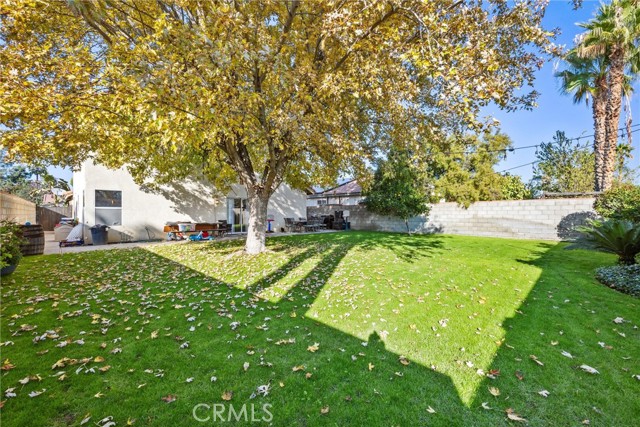 Detail Gallery Image 41 of 43 For 7605 Carson Hill Ct, Bakersfield,  CA 93313 - 4 Beds | 2/1 Baths