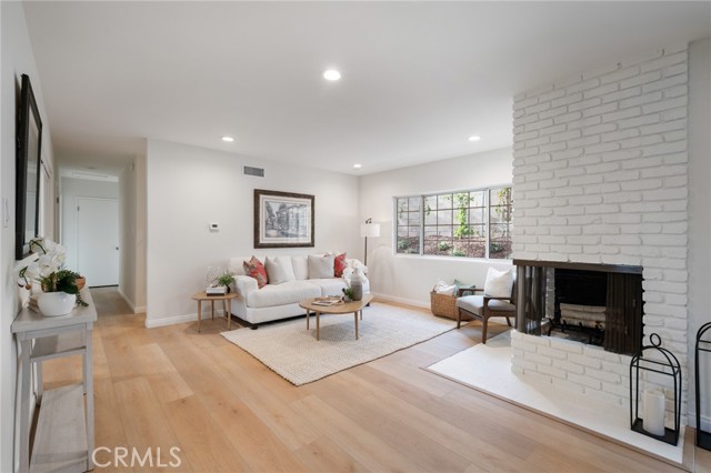 Detail Gallery Image 16 of 43 For 1707 Massena Ave, Redondo Beach,  CA 90277 - 4 Beds | 2 Baths