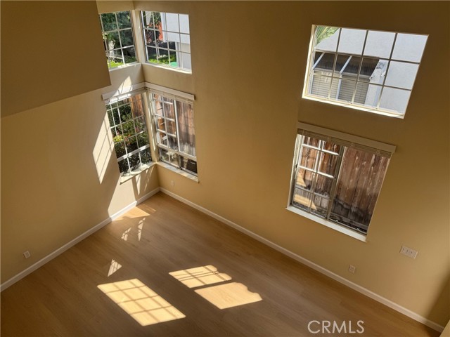 Detail Gallery Image 13 of 35 For 8 Bormes, Irvine,  CA 92614 - 4 Beds | 2/1 Baths