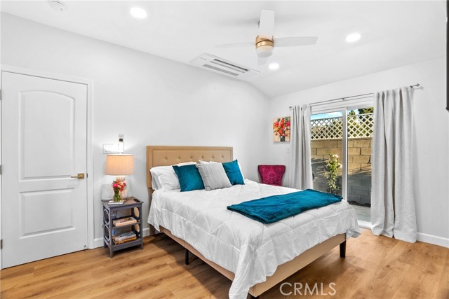 Detail Gallery Image 8 of 41 For 426 W Jacaranda Pl a,  Fullerton,  CA 92832 - 1 Beds | 1 Baths