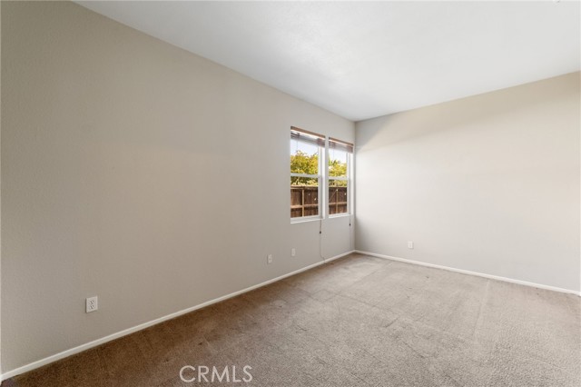Detail Gallery Image 14 of 35 For 9302 Meadow Ln, Riverside,  CA 92508 - 5 Beds | 3 Baths
