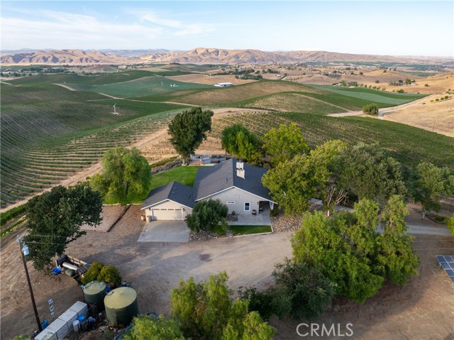 1825 Nygren Road, San Miguel CA: https://media.crmls.org/medias/48067c3f-9c20-4267-ab09-8aa5eefaeacd.jpg