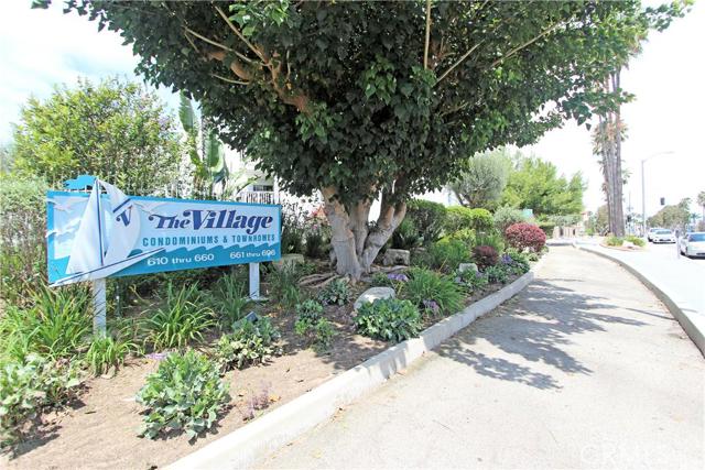 630 The Vlg, Redondo Beach, California 90277, 1 Bedroom Bedrooms, ,1 BathroomBathrooms,Residential,Sold,The Vlg,PW16167272