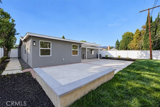 11158 Orion Ave photo 45