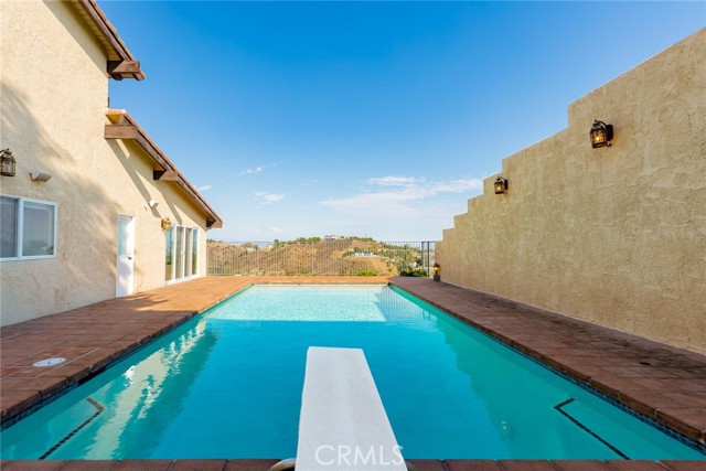 34 sage, Bell Canyon CA: https://media.crmls.org/medias/48082aa3-ebd6-48f2-b4df-13093f58702e.jpg
