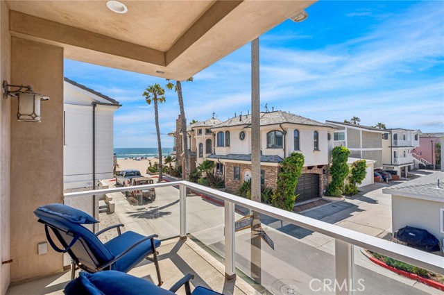 6111 Seashore Drive, Newport Beach CA: https://media.crmls.org/medias/4808ae49-68a9-4fb9-b341-aa4423724336.jpg