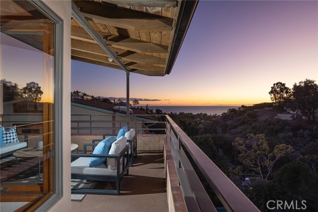 967 Meadowlark Lane, Laguna Beach, CA, 92651 967 Meadowlark Lane, Laguna Beach, CA, 92651